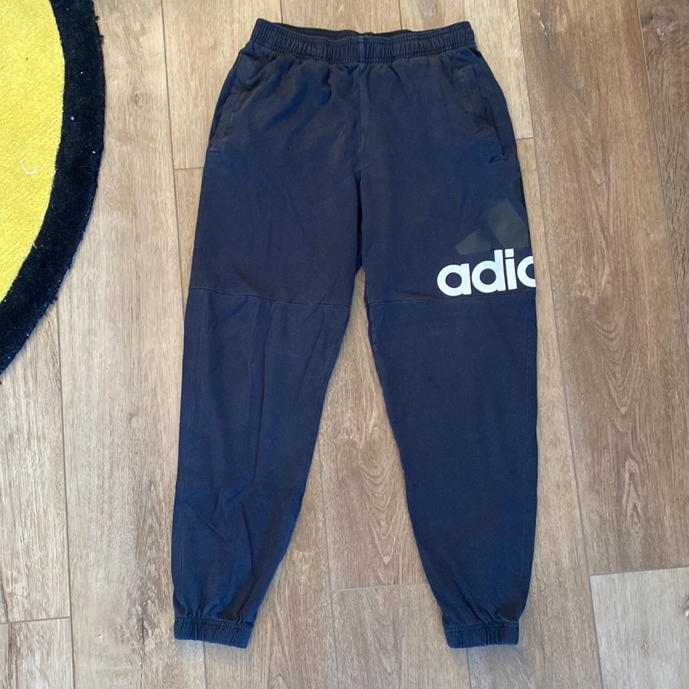 Adidas • SWEATPANTS WORN SO GOOD, THEY FEEL AMAZING!!• S/M